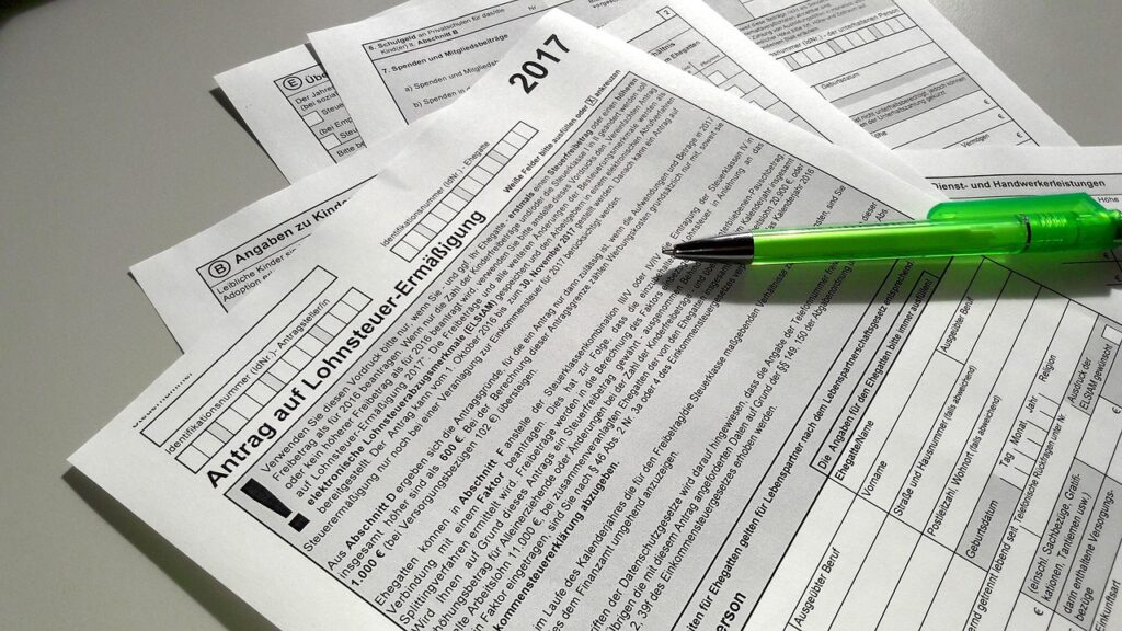 ヒゲ脱毛クリニックの比較で追加費用は何がある？