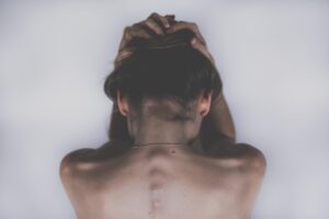 ヒゲ脱毛の痛みは何回目で減るのか？