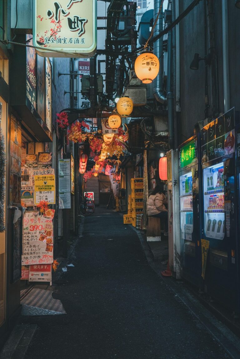 新宿で仕事帰りに夜間予約できるヒゲ脱毛のメリットは？